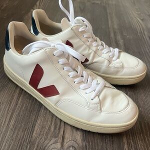 Men Veja Sneakers
